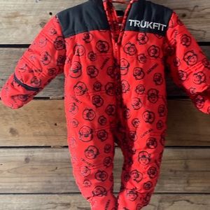 Babies Winter puffer 1 Piece Body suit 3/6 months